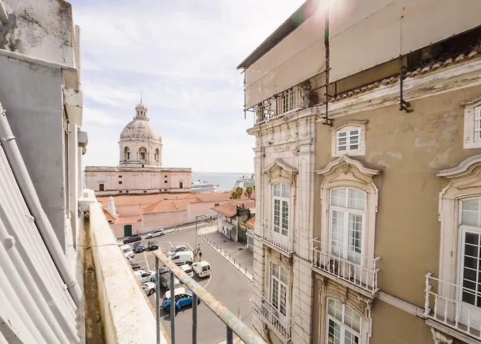 Bright 3br Steps From National Pantheon | By Airnest شقة *