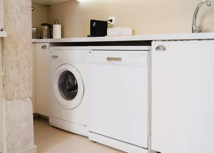 شقة Bright 3br Steps From National Pantheon | By Airnest *