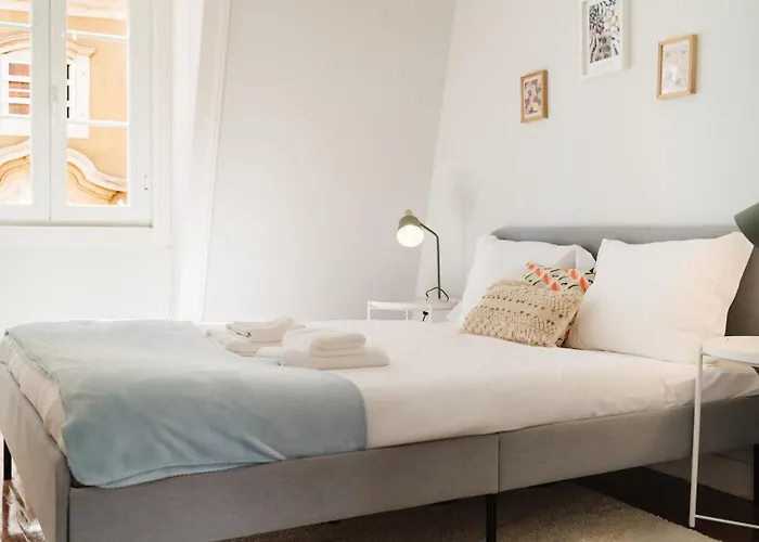 Bright 3br Steps From National Pantheon | By Airnest Lisbon